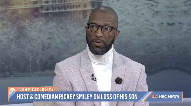              Rickey Smiley explico por que el y los miembros de su familia creen que su difunto hijo murio de una sobredosis            