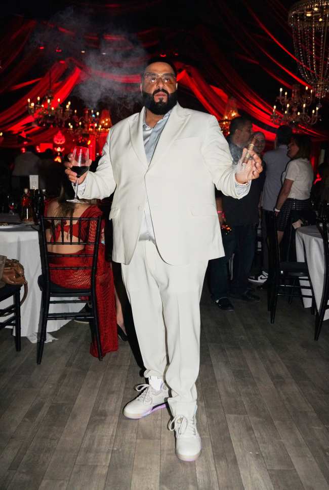              DJ Khaled tambien llego a la fiesta de 2022            