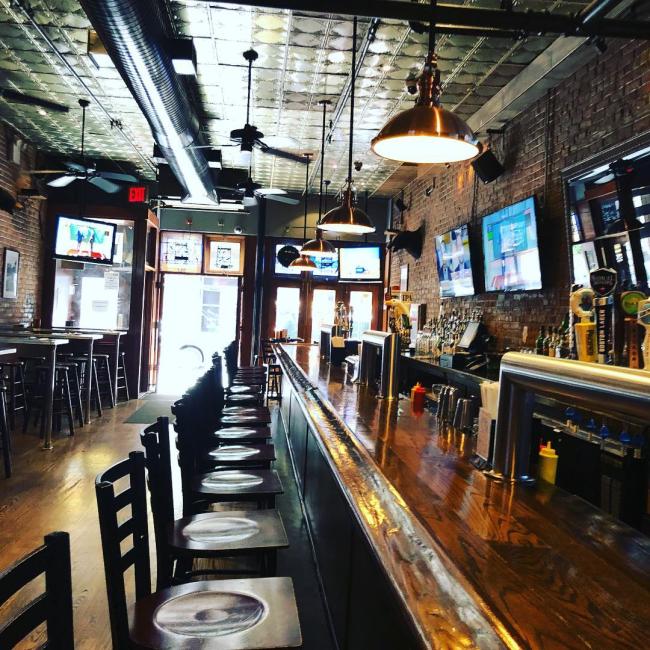 El popular pub local se encuentra en Brooklyn Heights cerca del centro de Brooklyn