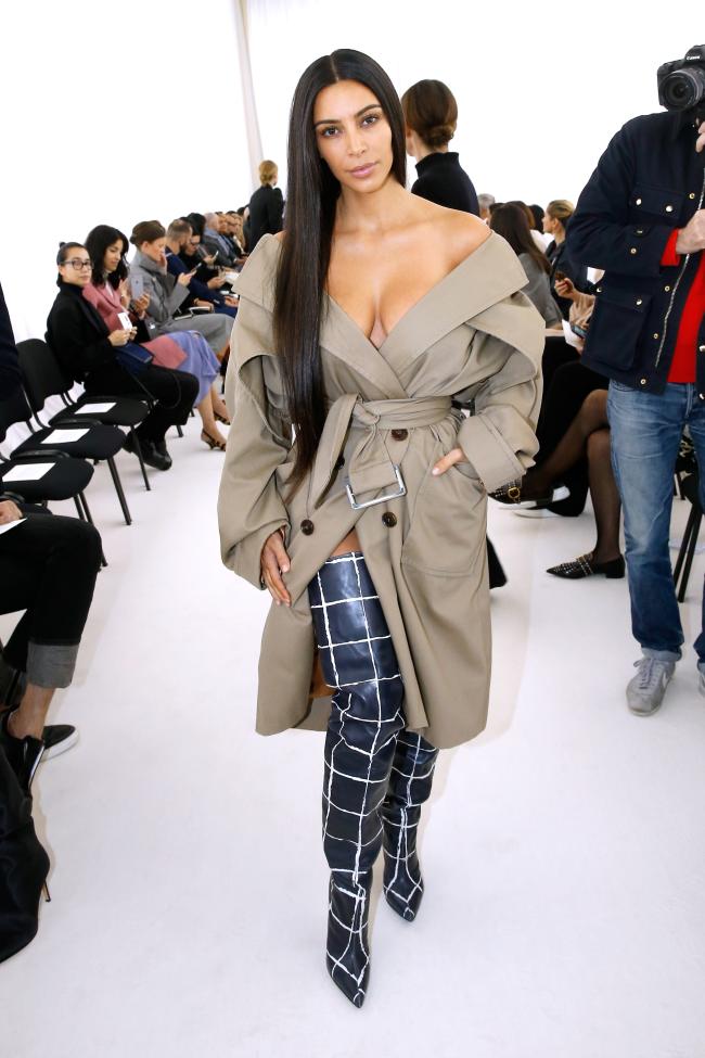 Kardashian ha sido un elemento fijo en los desfiles de Balenciaga durante anos