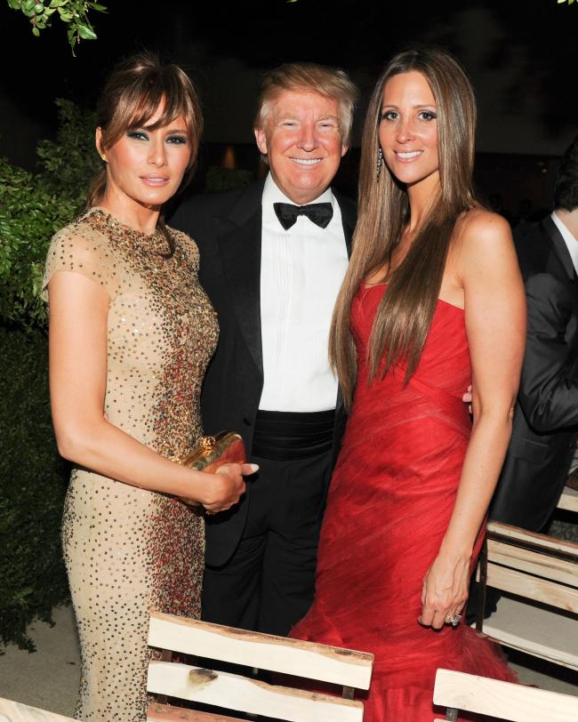 Stephanie Winston Wolkoff vista aqui con los Trump en la Met Gala de 2011 fue la amiga y asistente mas cercana de Melania hasta 2018