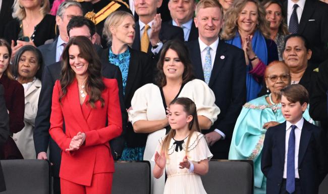 Middleton vio la actuación de Perry con el príncipe William y dos de sus tres hijos.