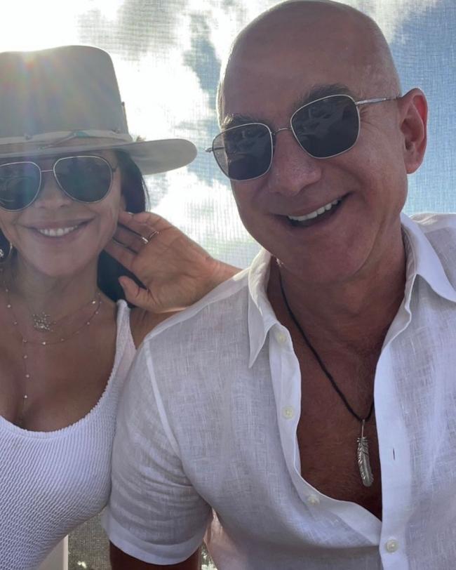 Bezos y Sánchez han sido inseparables desde que se hizo pública la noticia de su romance en 2019.
