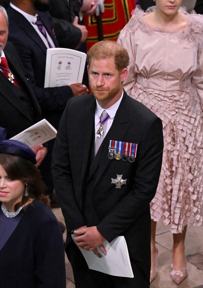 Harry asistió a la coronación sin su esposa, Meghan Markle.