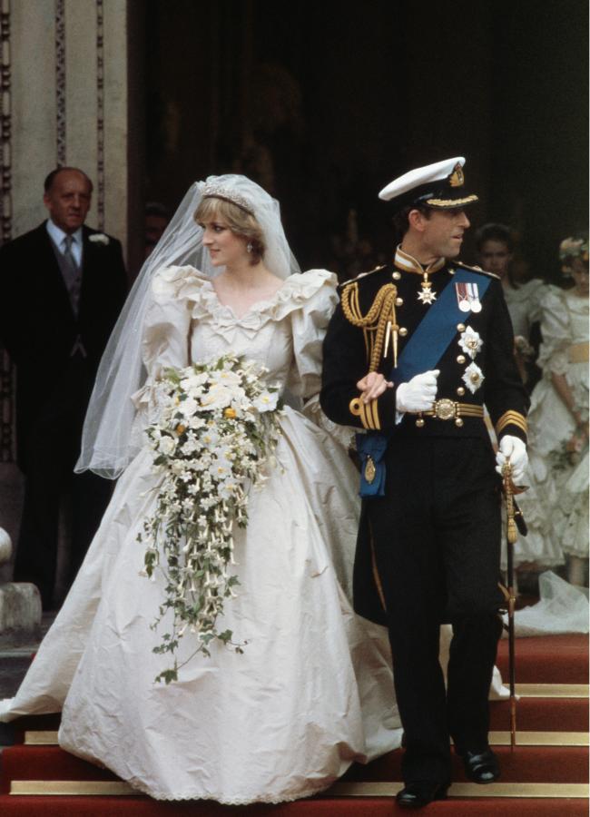 La princesa Diana se casó con el príncipe Carlos el 29 de julio de 1981.