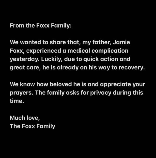 La hija de Foxx publico que estaba en el hospital por una condicion medica el 12 de abril
