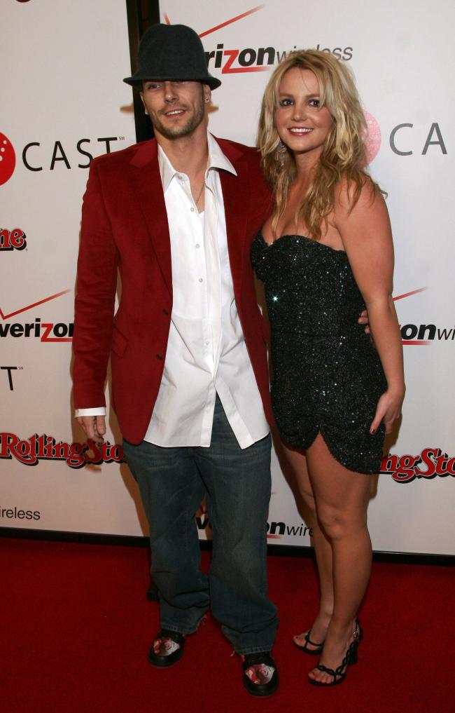 Britney Spears dio la bienvenida a dos hijos con Kevin Federline antes de su divorcio.