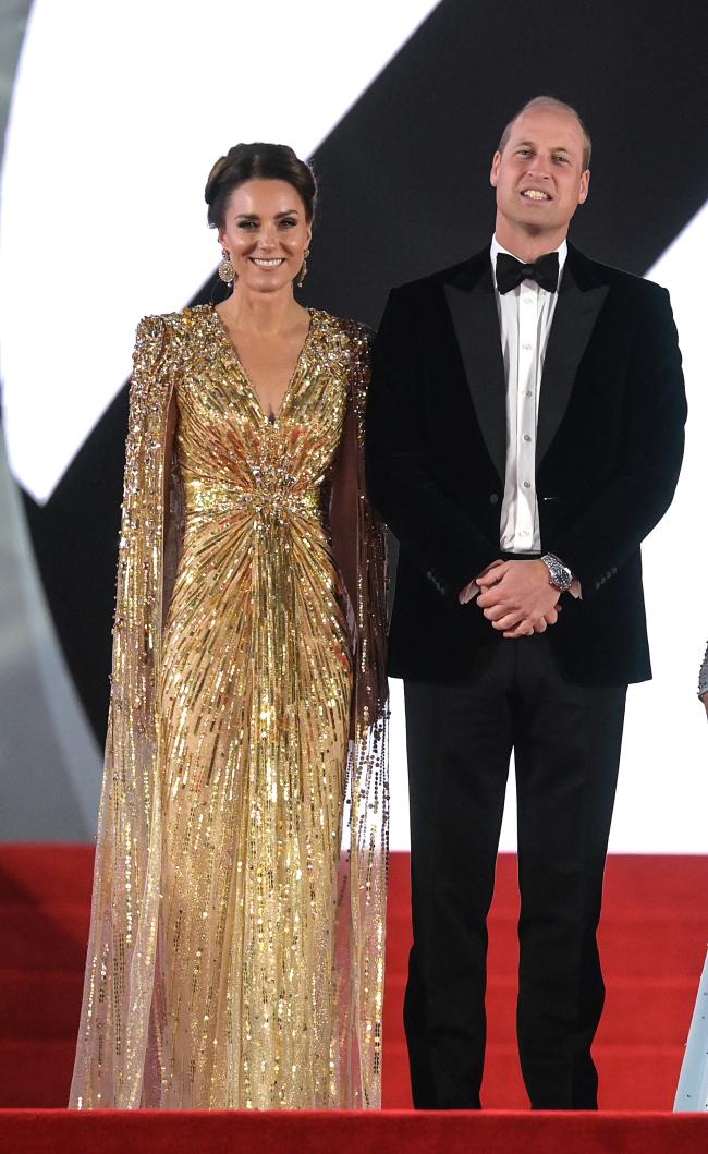 Middleton usó su vestido de Jenny Packham para una noche glamorosa con el Príncipe William en 2021.
