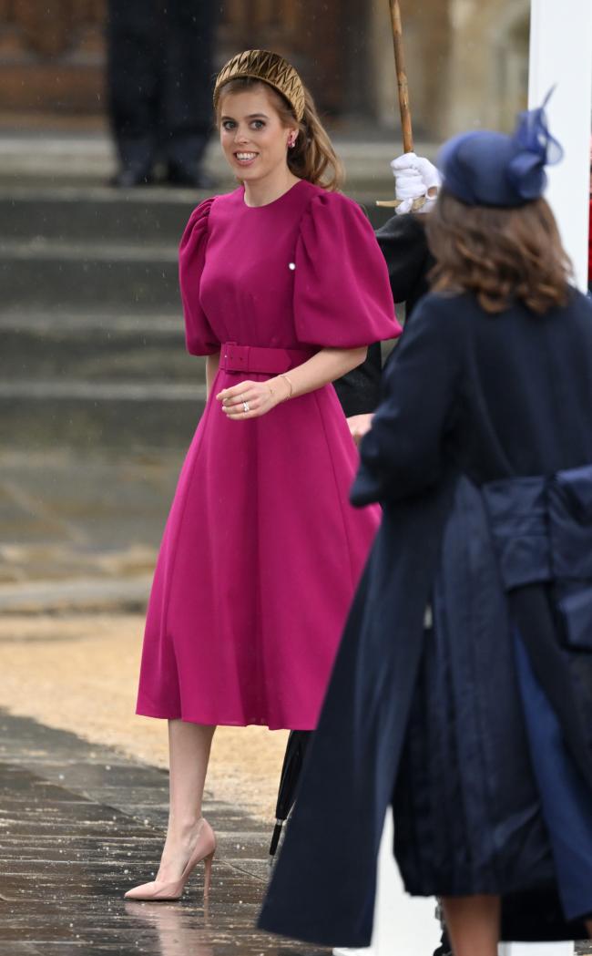 La princesa Beatrice se veía impresionante en rosa.