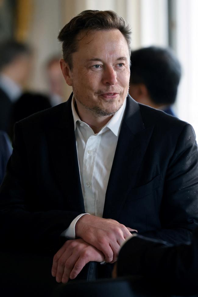 Elon Musk intervino en medio de la disputa en las redes sociales de Megan Fox y Robby Starbuck.