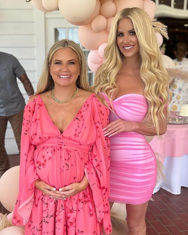 Kim celebró el baby shower de su amiga Brittany Harrington.