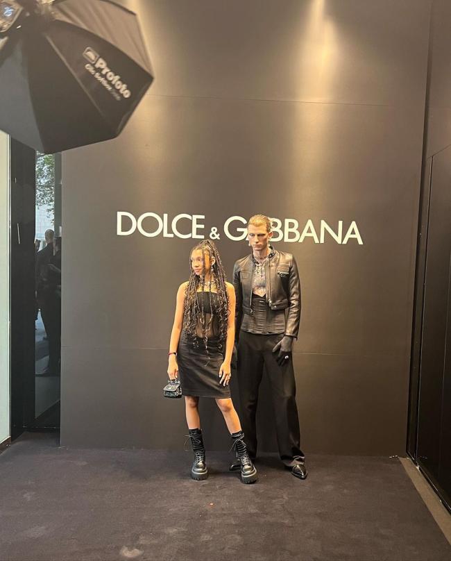 La pareja también hizo una aparición en el evento Dolce & Gabbana del sábado para la Semana de la Moda de Milán.