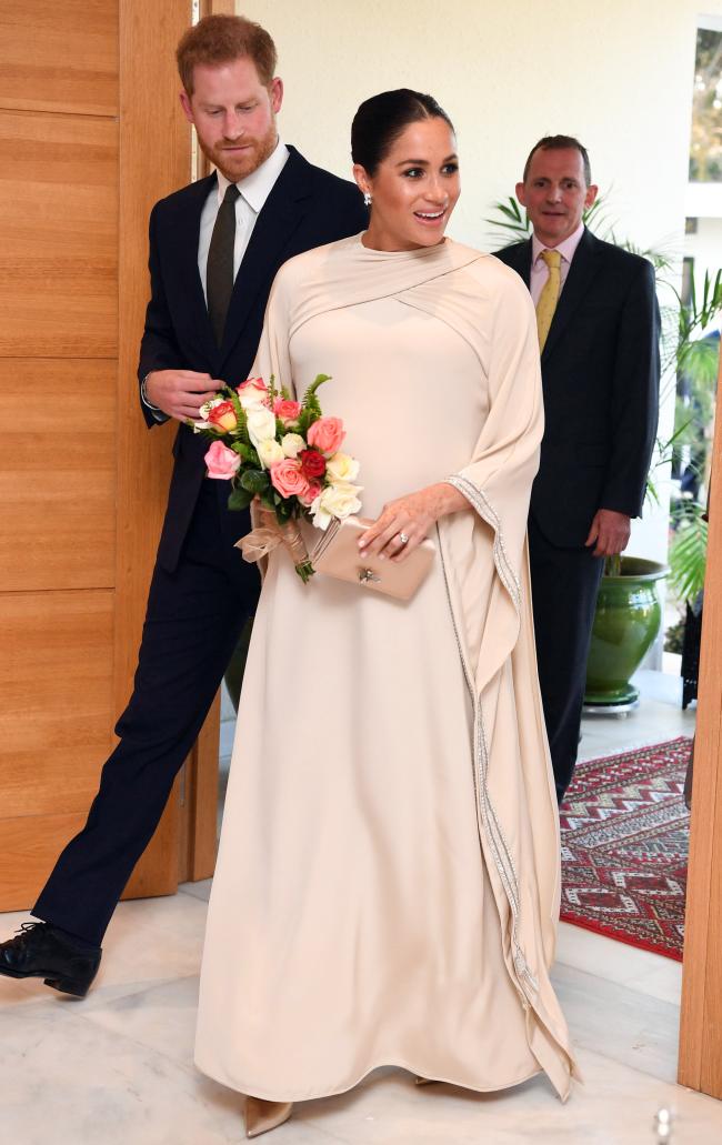 Markle usó este vestido drapeado de Dior Haute Couture durante su viaje a Marruecos en 2019.