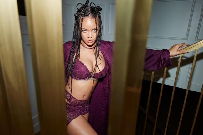 Rihanna en lencería.