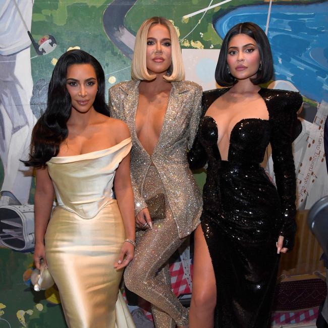 Chyna llevó a Kim Kardashian, Khloé Kardashian, Kylie Jenner y Kris Jenner a los tribunales el año pasado por difamación e interferencia en el contrato.