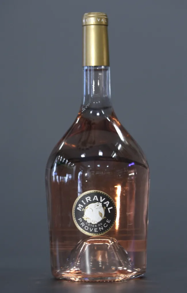 El vino rosado más vendido de Château Miraval,