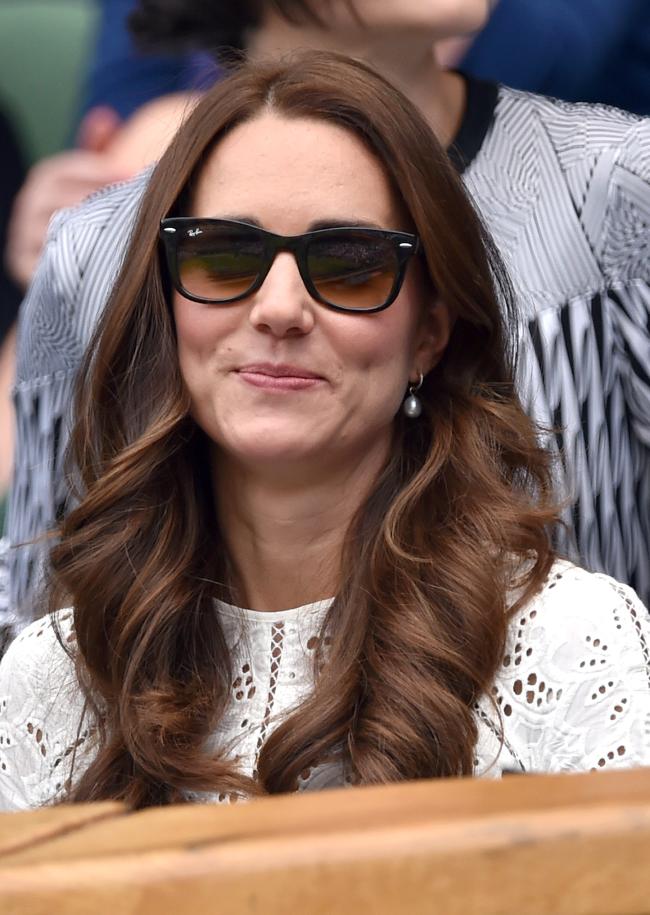 La Princesa de Gales es fanática de Ray-Ban desde hace mucho tiempo, y estilos selectos de las gafas de sol de la marca están incluidos en las ofertas de Prime Day de este año.