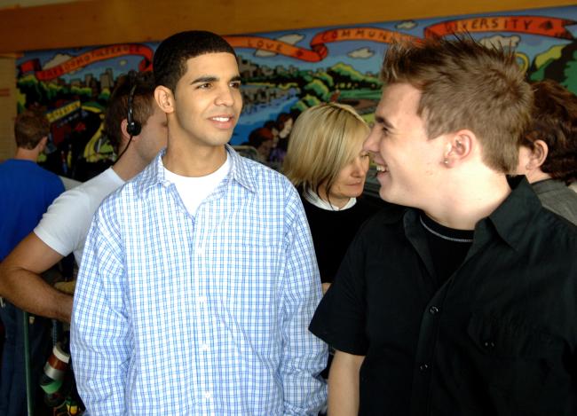 Drake interpretó a Jimmy Brooks en el drama adolescente canadiense de 2001 y 2008.