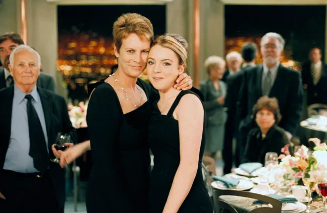 Curtis interpretó a la madre de Lohan en la película de 2003 