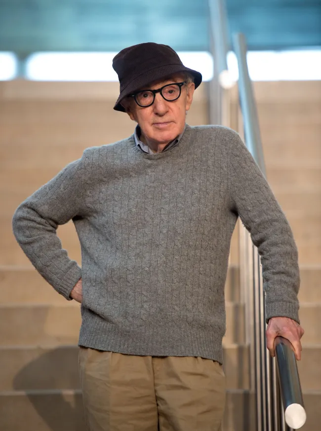 Woody Allen, también acusado de abuso, tiene una nueva película que se estrenará en el Festival de Cine de Venecia en septiembre.