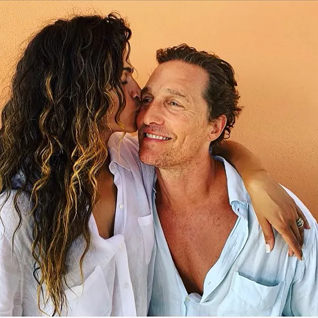 Matthew McConaughey y Camila Alves son una de las parejas poderosas de Hollywood más discretas.