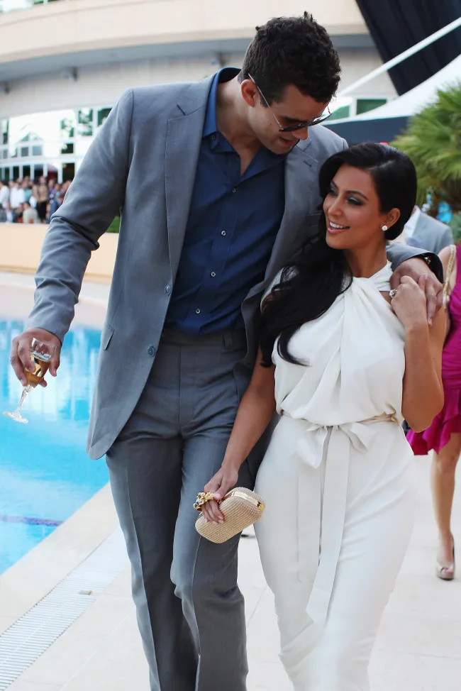 El jugador de baloncesto se casó con Kardashian en dos partes de 2011 E! Especial de noticias.