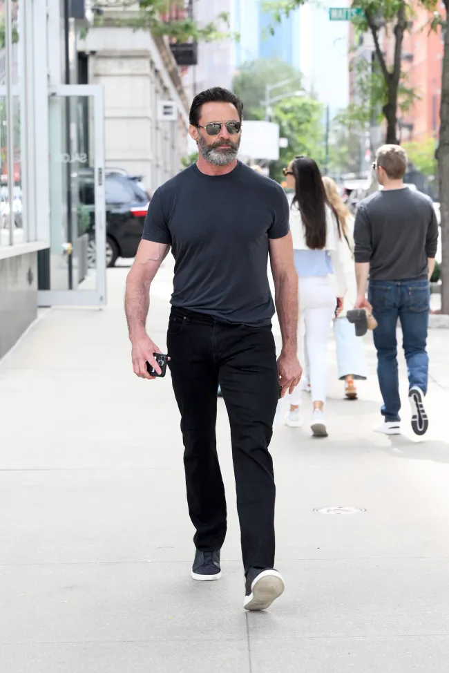 Hugh Jackman fue visto en la ciudad de Nueva York el sábado después de que se supo que él y Deborah-Lee Furness se estaban separando.