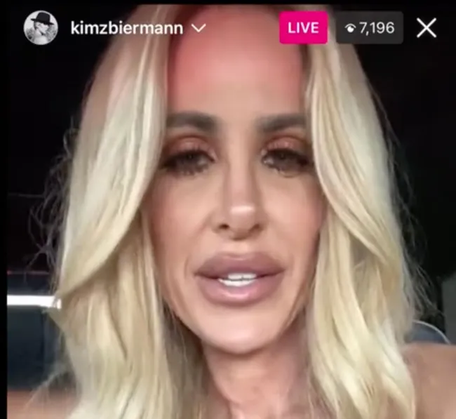 Kim Zolciak bromeó a través de Instagram Live diciendo que su hija mayor, Brielle Biermann, pagó su factura de electricidad después de que sus fanáticos le preguntaran sobre sus problemas de dinero.