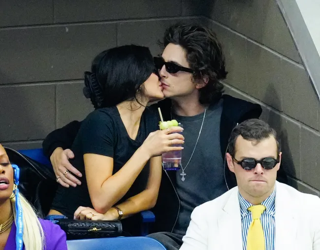 La estrella del reality compartió un beso con Chalamet durante el US Open 2023.