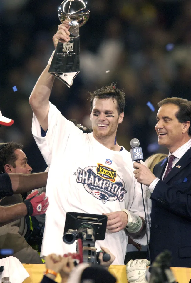 Brady lideró a los Patriots en ganar seis anillos de Super Bowl.