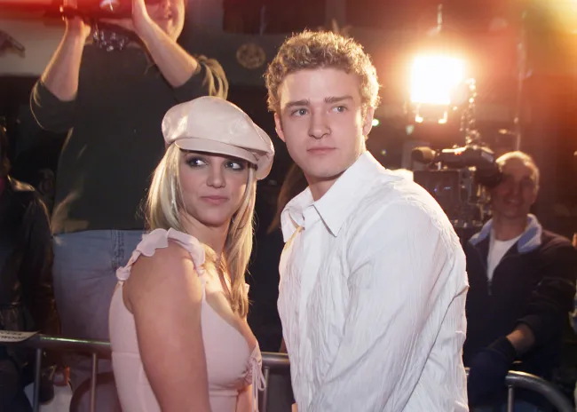 Según los informes, Britney Spears afirmó en sus memorias que Justin Timberlake la engañó.