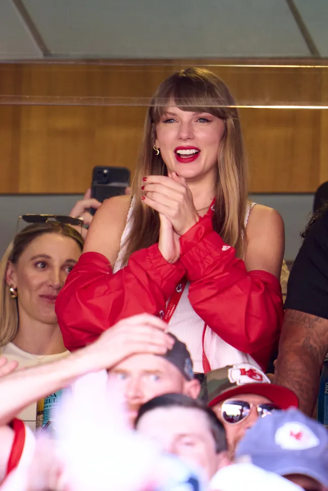 Taylor Swift y Travis Kelce celebraron juntos su cumpleaños número 34 durante el fin de semana.