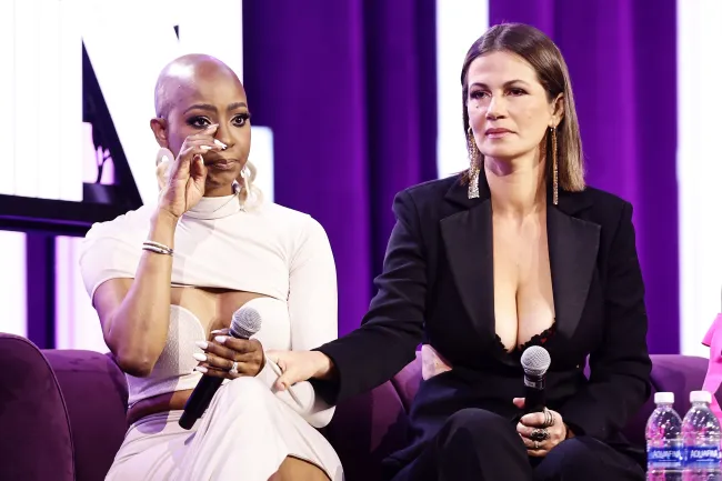 La estrella de “Real Housewives of Miami”, Julia Lemigova, defiende a Guerdy Abraira contra su compañera de reparto Larsa Pippen en una entrevista exclusiva con QQCQ.