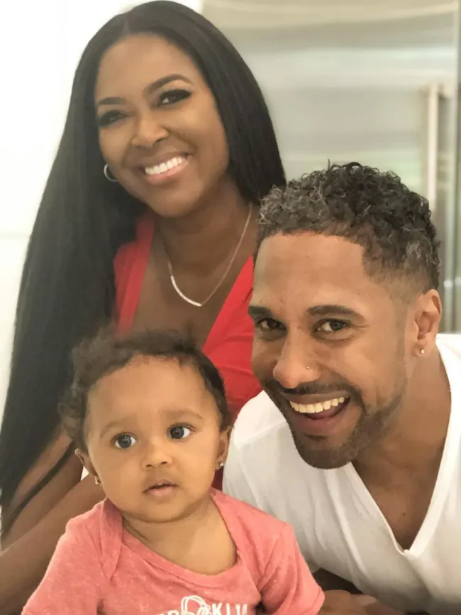 La ex pareja comparte una hija de 4 años llamada Brooklyn.Kenia Moore/Instagram