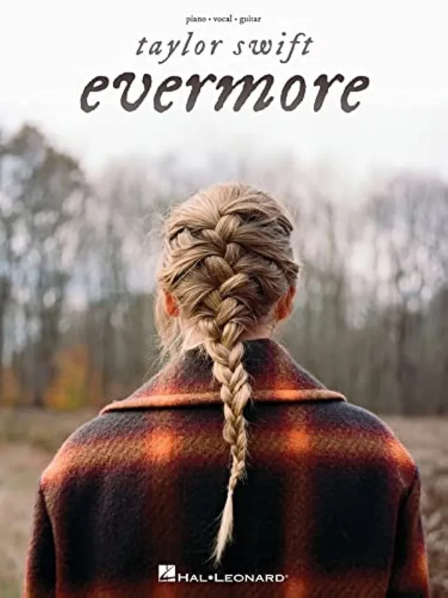 Swift usó una chaqueta a cuadros en la portada de “Evermore”.