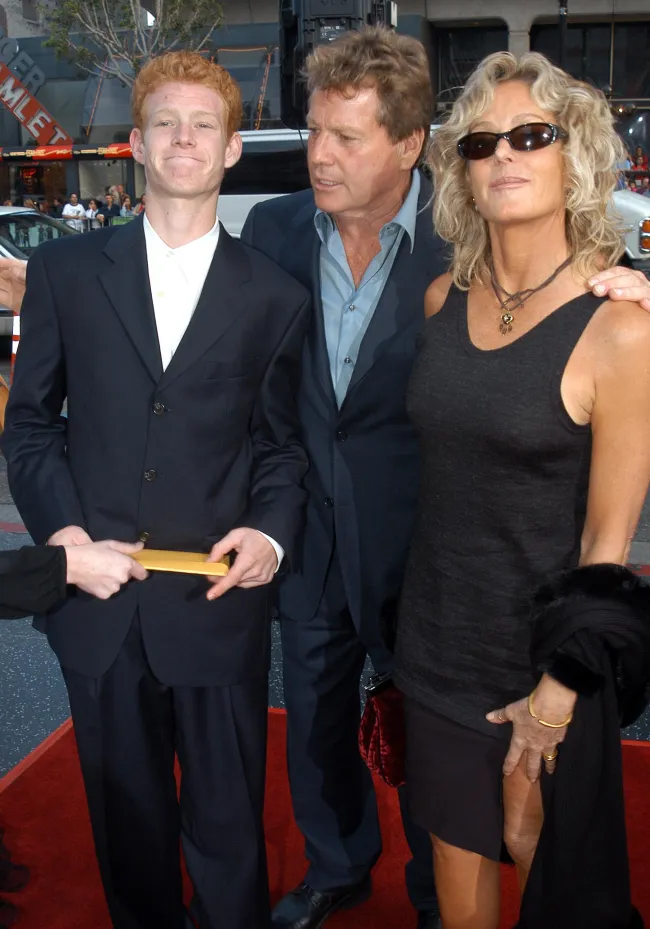 Farrah Fawcett, Ryan O'Neal y su hijo, Redmond.
