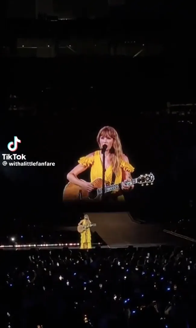 Taylor Swift en el escenario