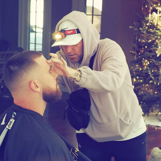 La foto fue publicada por el barbero de la estrella de la NFL.Instagram/patty_cuts