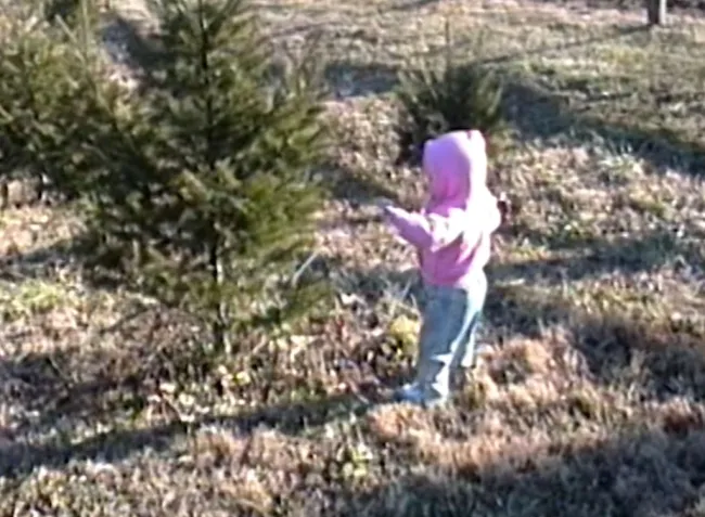 Taylor Swift cuando era niña en su granja de árboles de Navidad en Reading, Pensilvania.