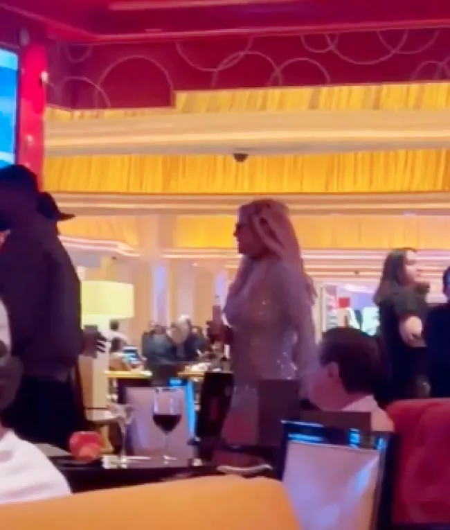 Britney Spears paseando por Las Vegas