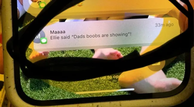 Jason Kelce comparte el texto de su hija Elliotte, de 2 años