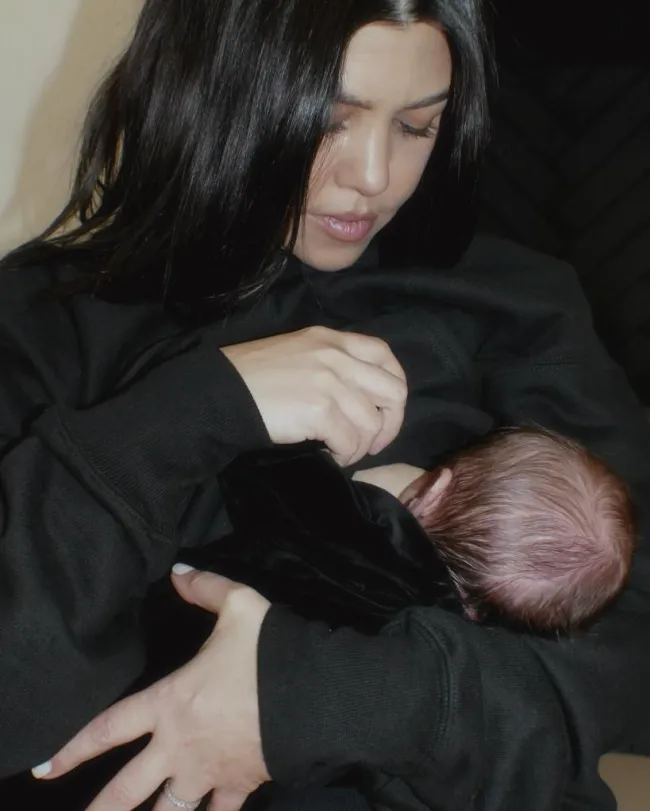 Kourtney Kardashian con su hijo Rocky