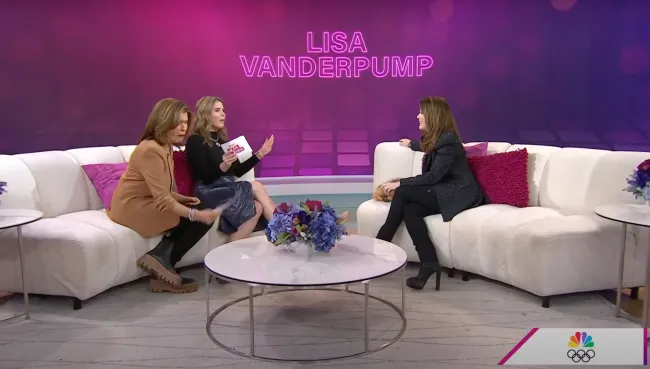 Jenna Bush Hager, Hoda Kotb y Lisa Vanderpump hablando