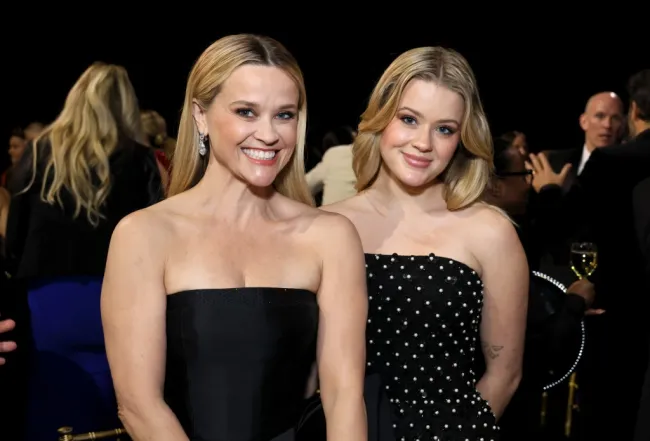 Reese Witherspoon y Ava Phillippe