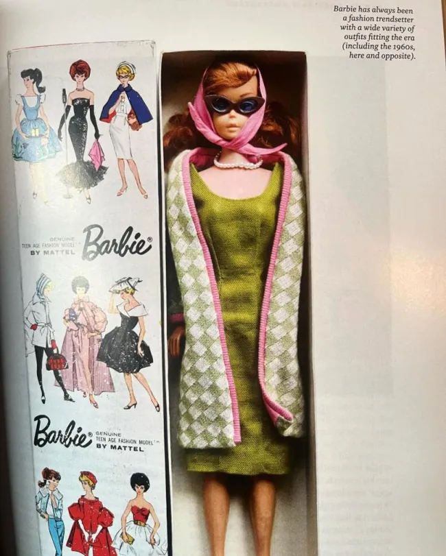 Barbie desfile de caniches