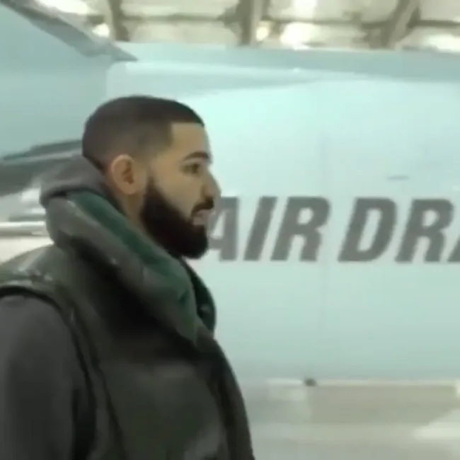 Drake y su jet privado.