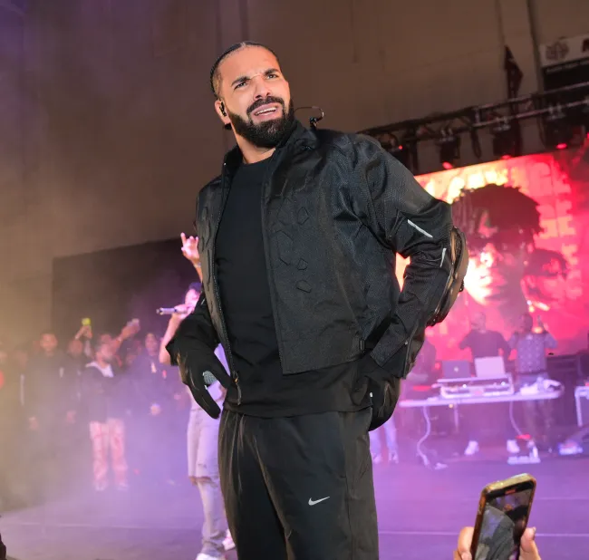 Drake actuará en 2022.