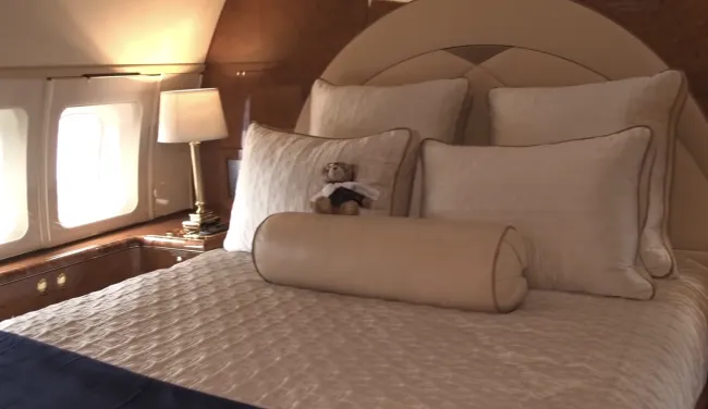 La cama de Drake dentro de su jet privado.