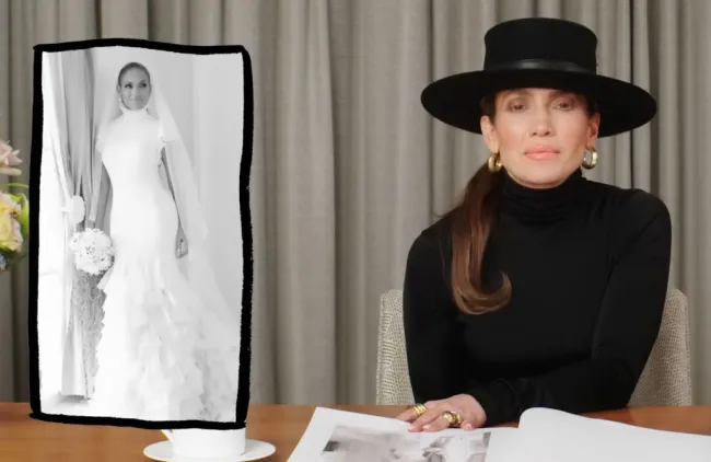 Jennifer López hablando de su vestido de novia