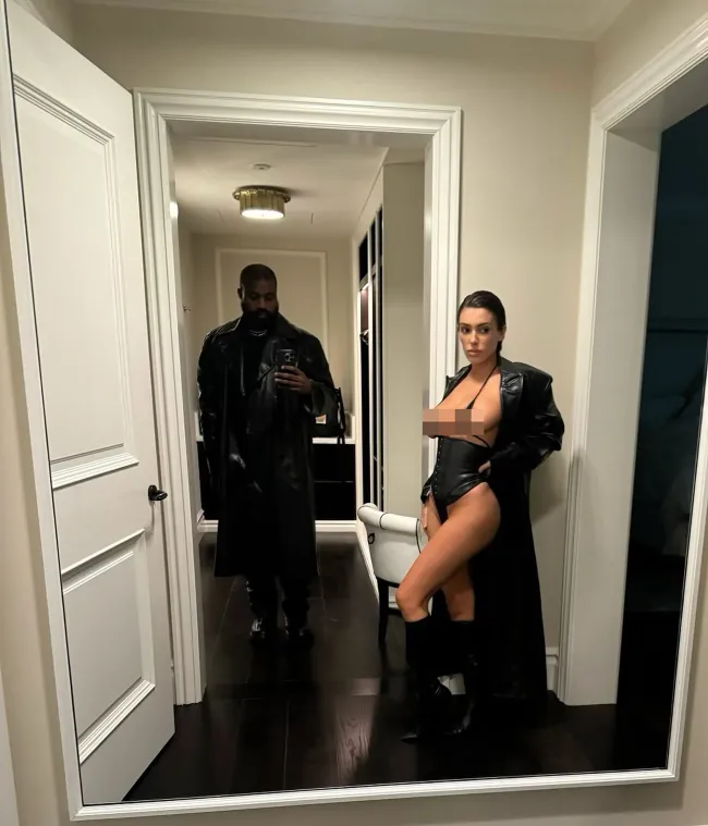 Kanye West y Bianca Censori.